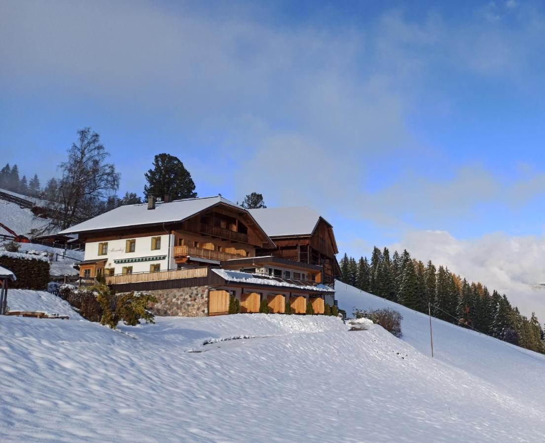 Berggasthaus Agritur Moserhof Braies  Exterior photo